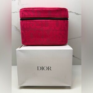 💓DIOR~MISS DIOR PINK MAKEUP ZIPPER POUCH CASE ~2025 GWP💓